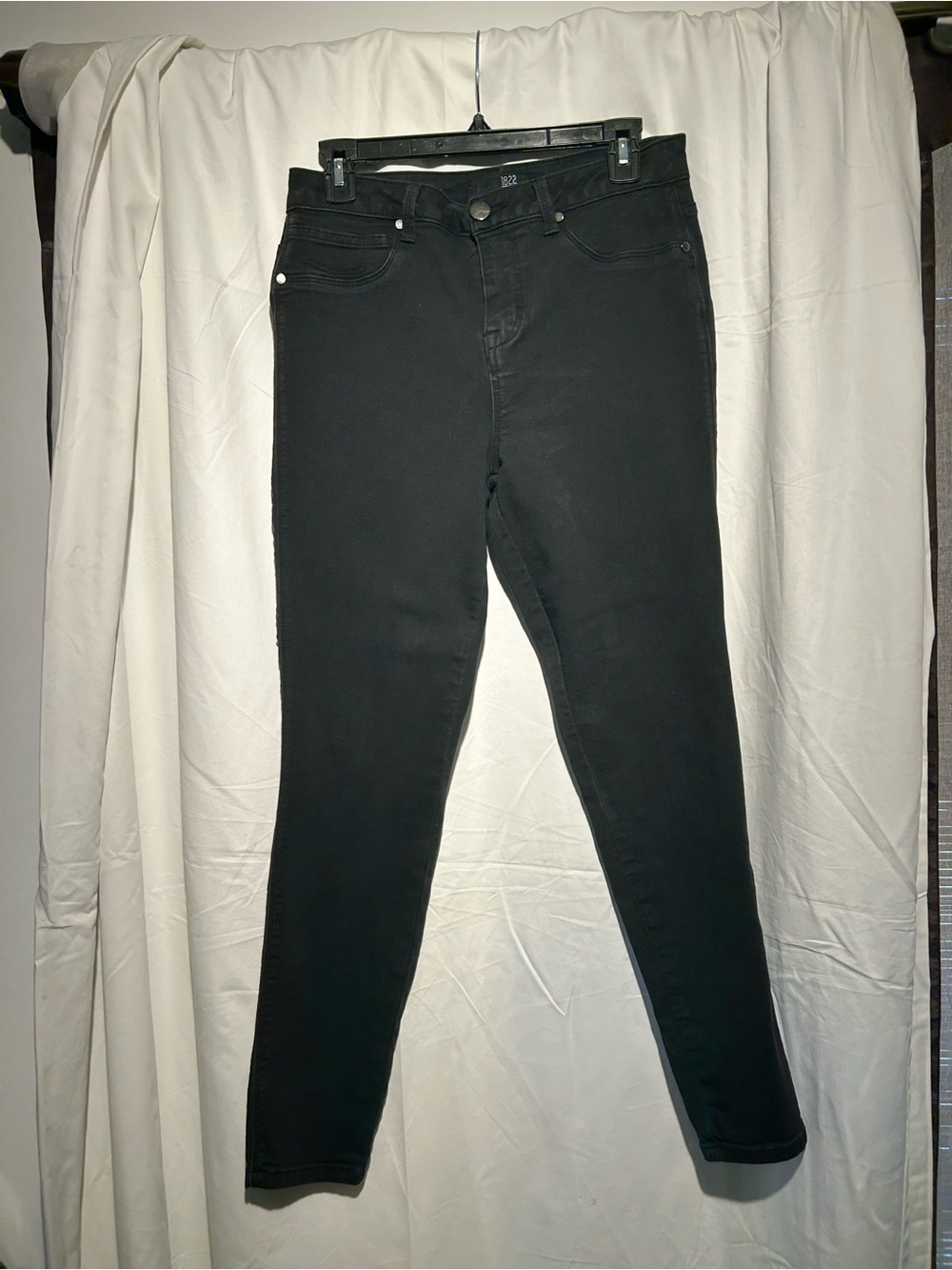 1822 Denim Black Skinny Jeans Size 8 Stretch 36” Length